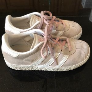 Girls light pink suede Addidas Gazelles